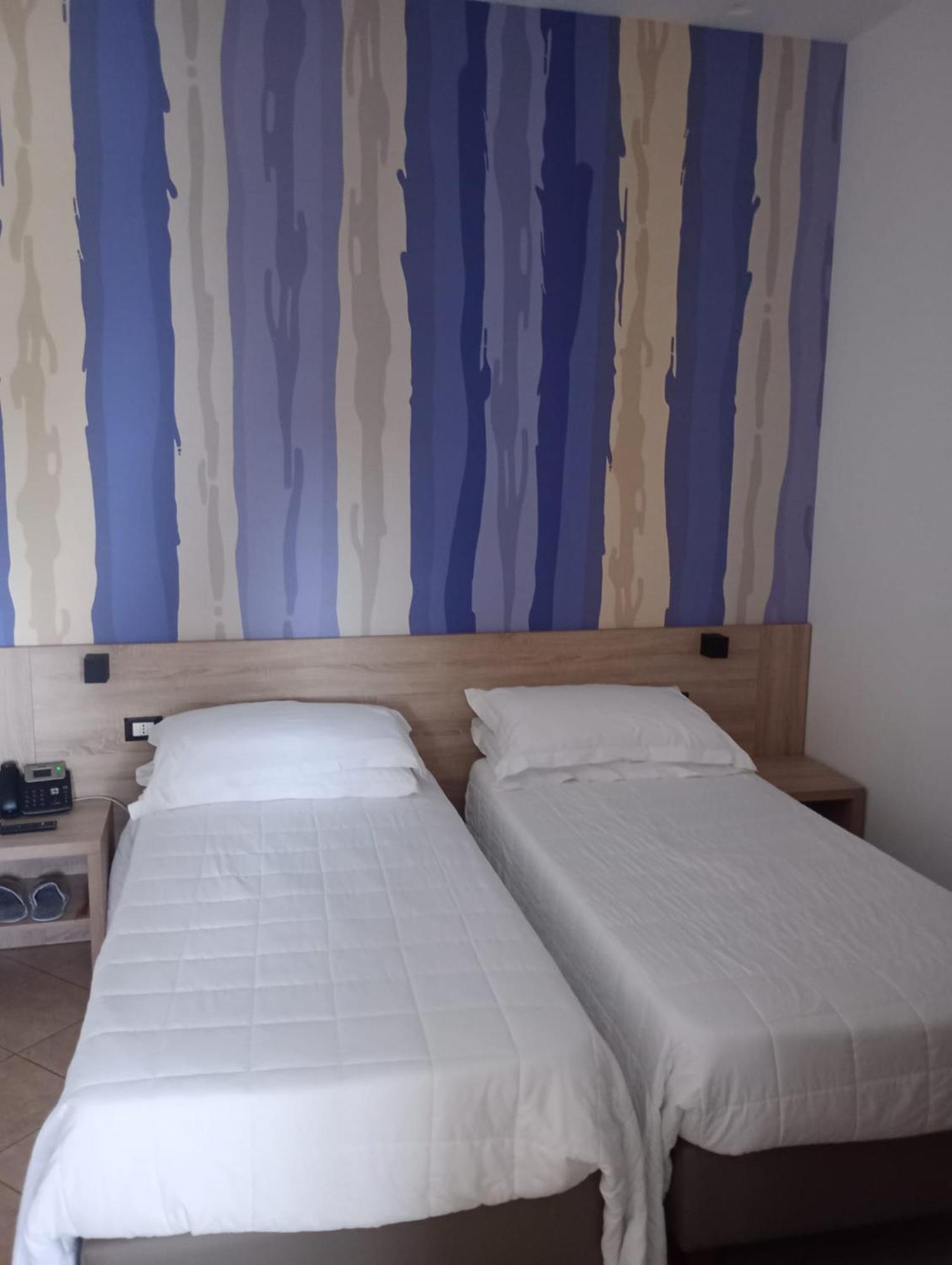 Hotel La Martinica Ficarazzi Екстериор снимка